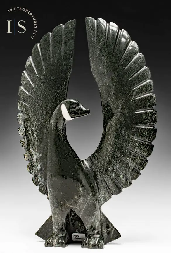 14-Inch Signature Canada Goose Sculpture By Johnnysa Mathewsie – 'Honk If You Love Canada' 1