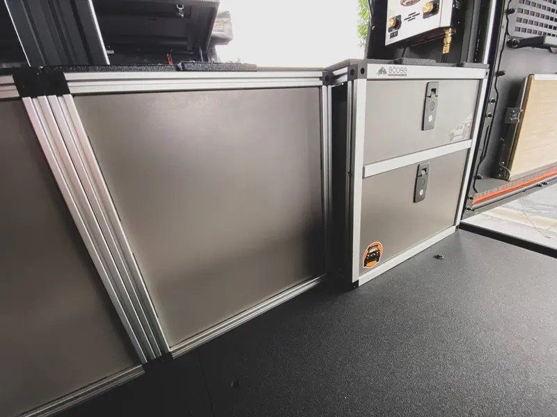 Alu-Cab Alu-Cabin Canopy Camper: Middle Utility Module For Ram 2500/3500 (2009–Present, 4Th & 5Th Gen, 6'4" Bed) 1