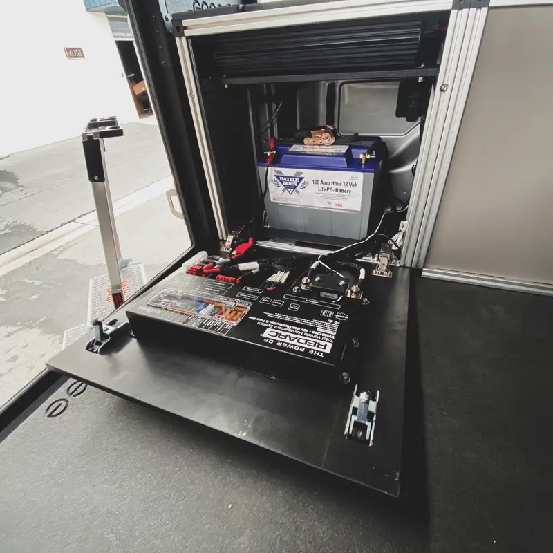 Alu-Cab Canopy Camper V2: Rear Power Management Module For Chevy Colorado & Gmc Canyon (2015–2022, 2Nd Gen, 6' Bed) 1