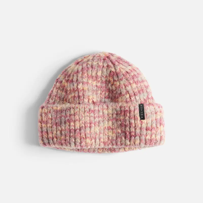 Marble-Knit Beanie – Subtle Marbled Yarn Design 1