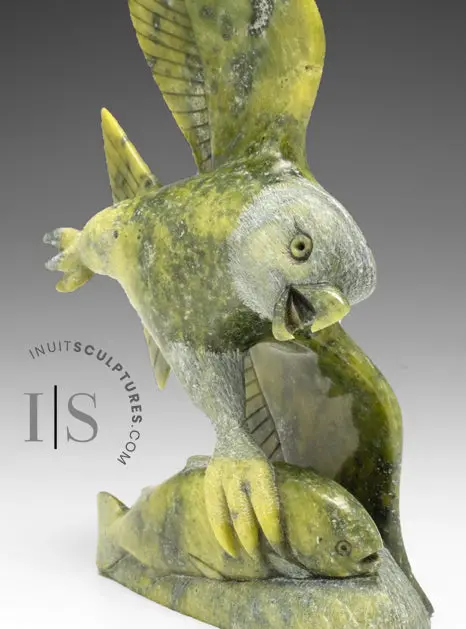 Pits Qimirpik Eagle Sculpture With Fish: Drone Theme (8") 1