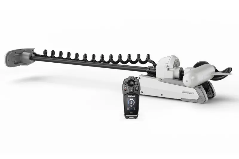 Simrad Recon 60-Inch Saltwater Trolling Motor System 1