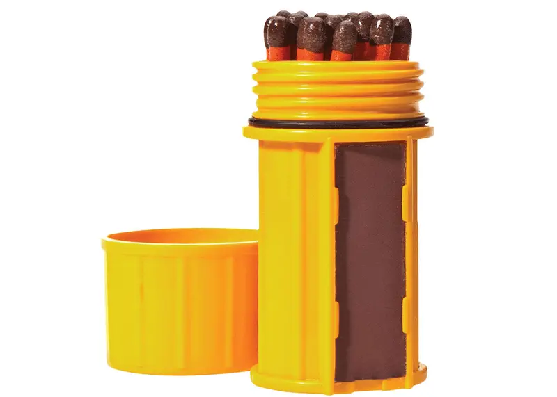Stormproof Match Kit With Waterproof Case 1
