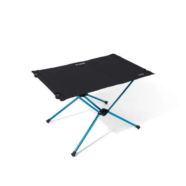 Table One Hard-Top Camping Table – Standard Size 1