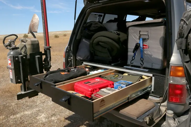Toyota Land Cruiser 80 Series (1991–1997) Stealth Sleep & Storage Kit – 43.375"W × 8"H × 40"D 1